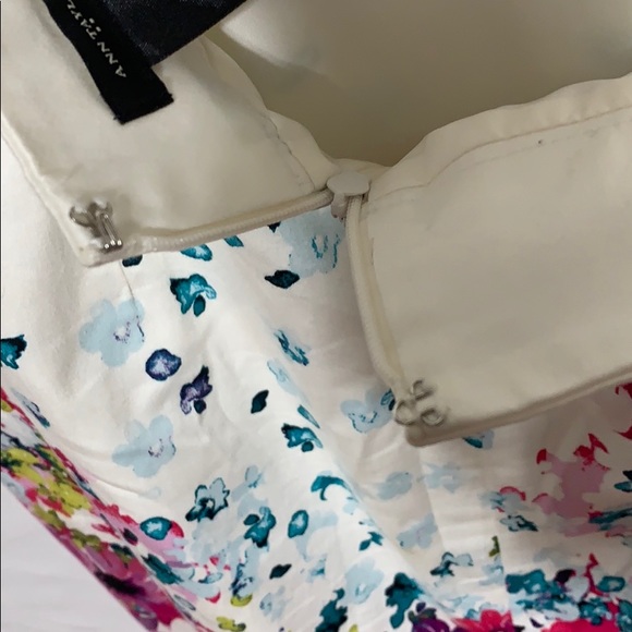 Ann Taylor Short Floral Skirt Size 6 - Picture 8 of 8